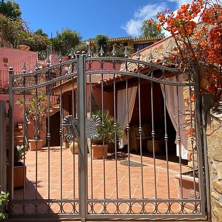 Beautifulhousebybeach Solanas  Bagian luar foto