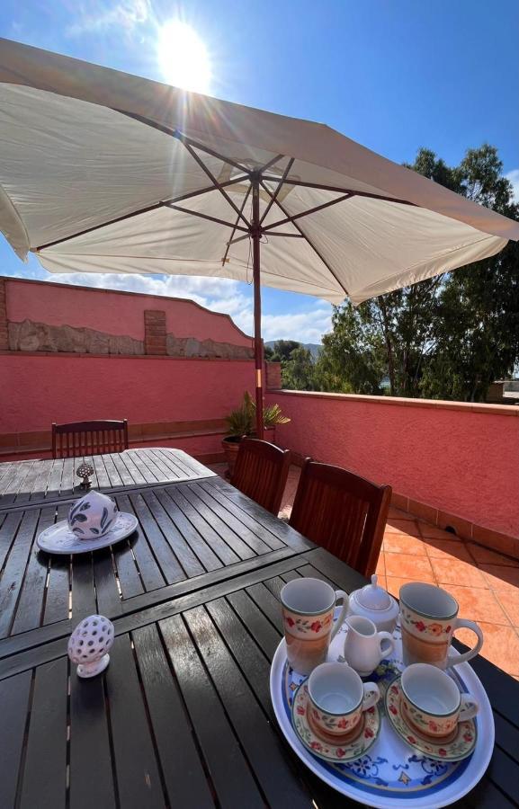 Beautifulhousebybeach Solanas  Bagian luar foto