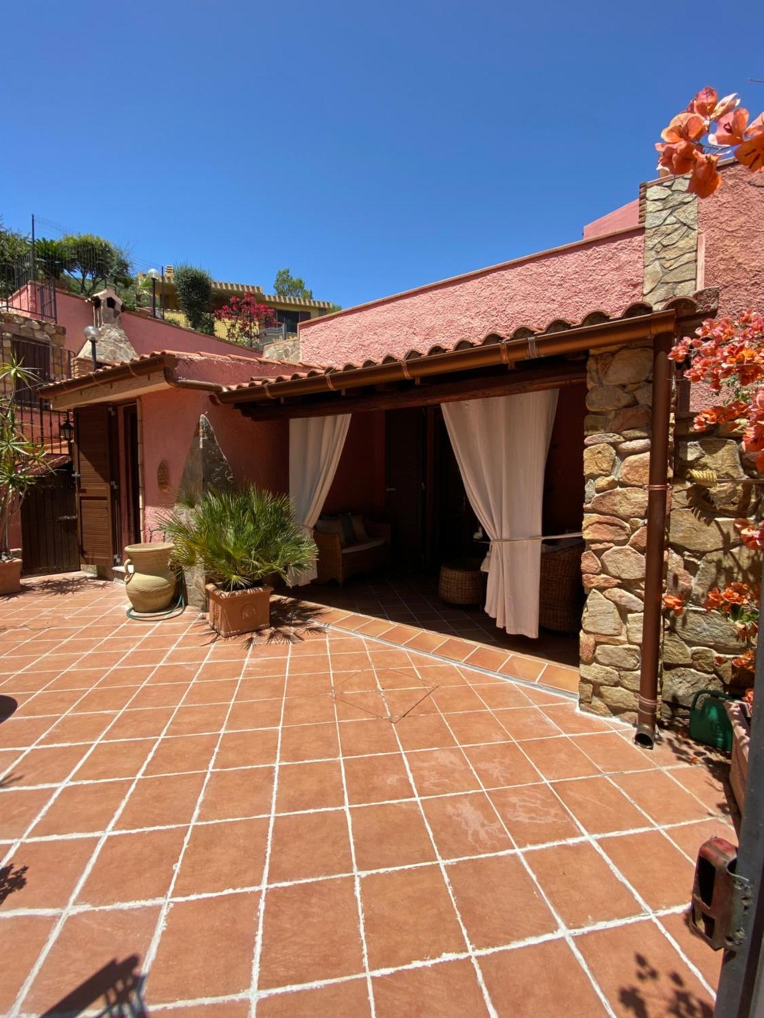 Beautifulhousebybeach Solanas  Bagian luar foto